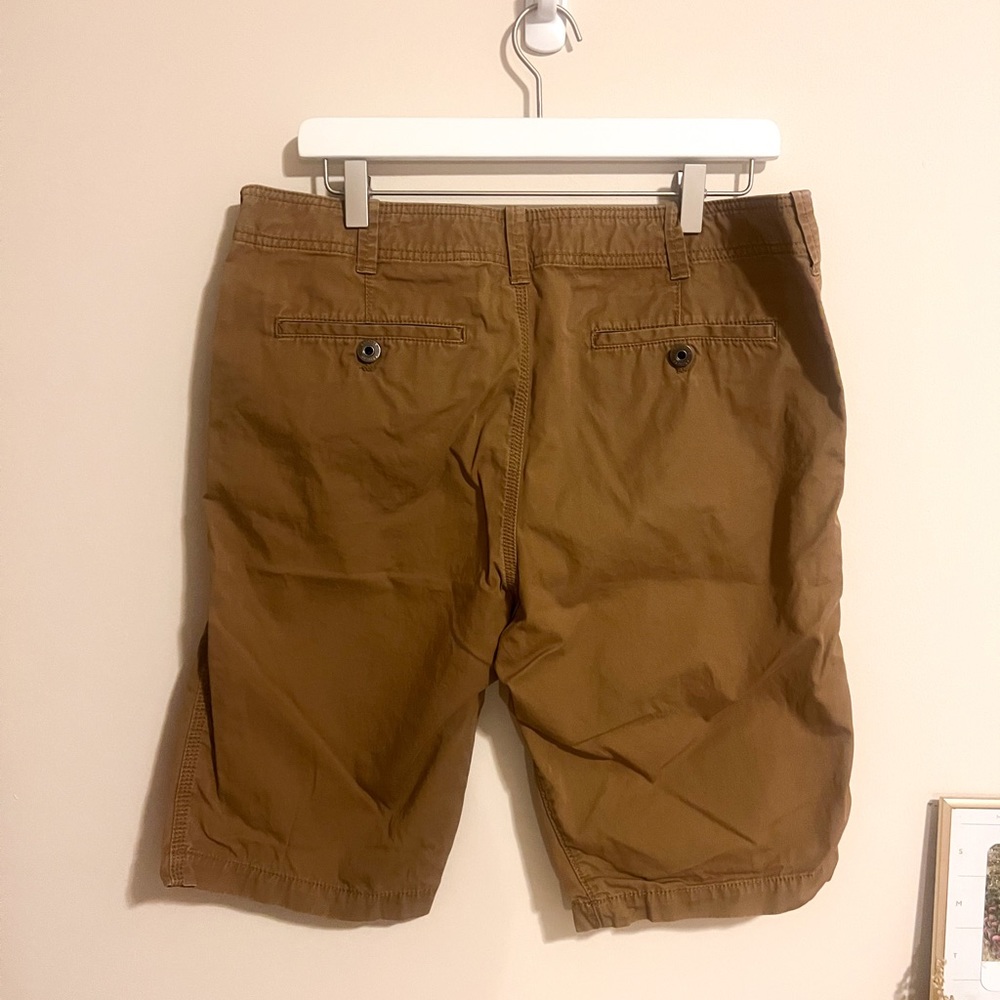 Express Cargo Shorts - Picture 3 of 4